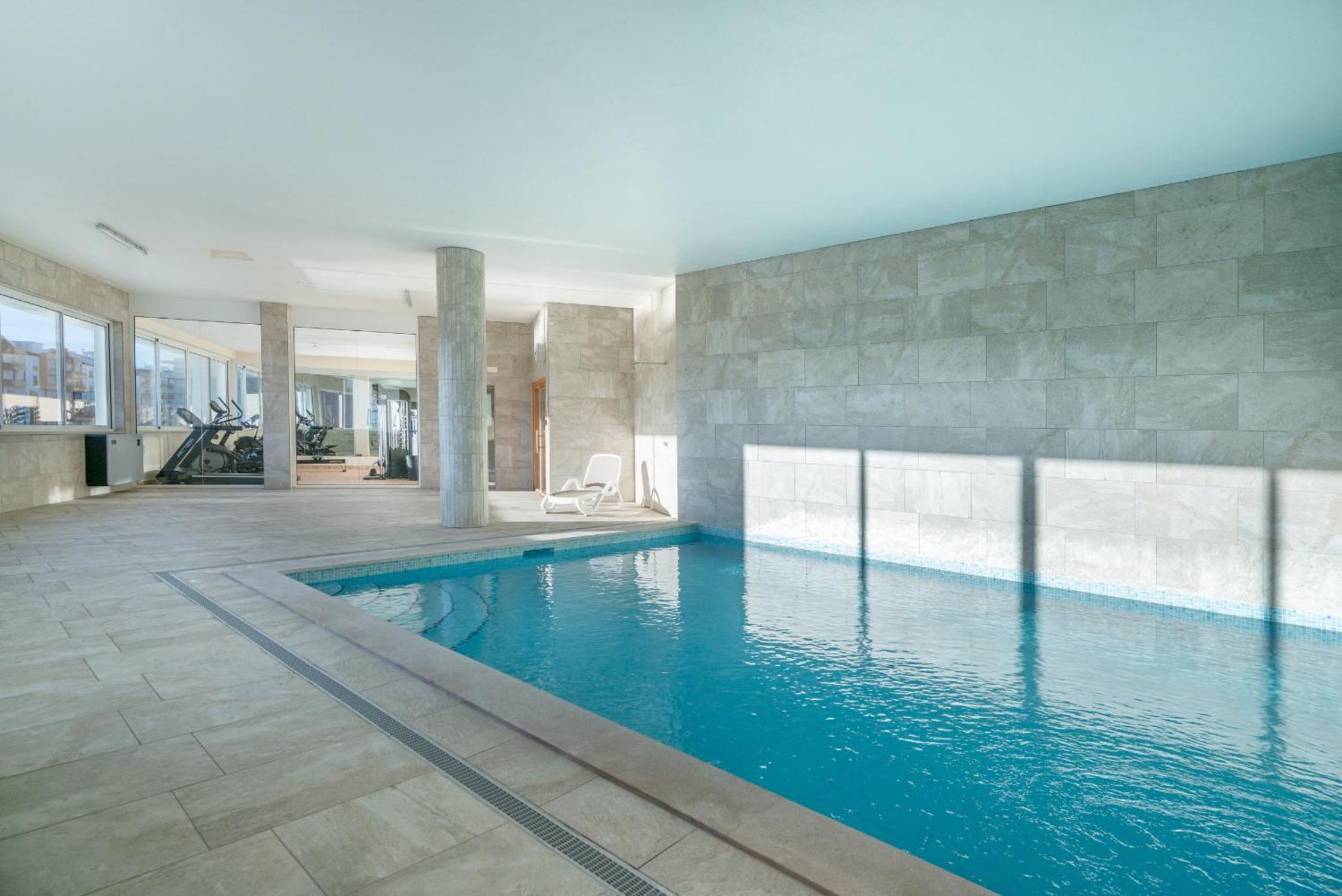 Marina View 7 With Pool By Homing